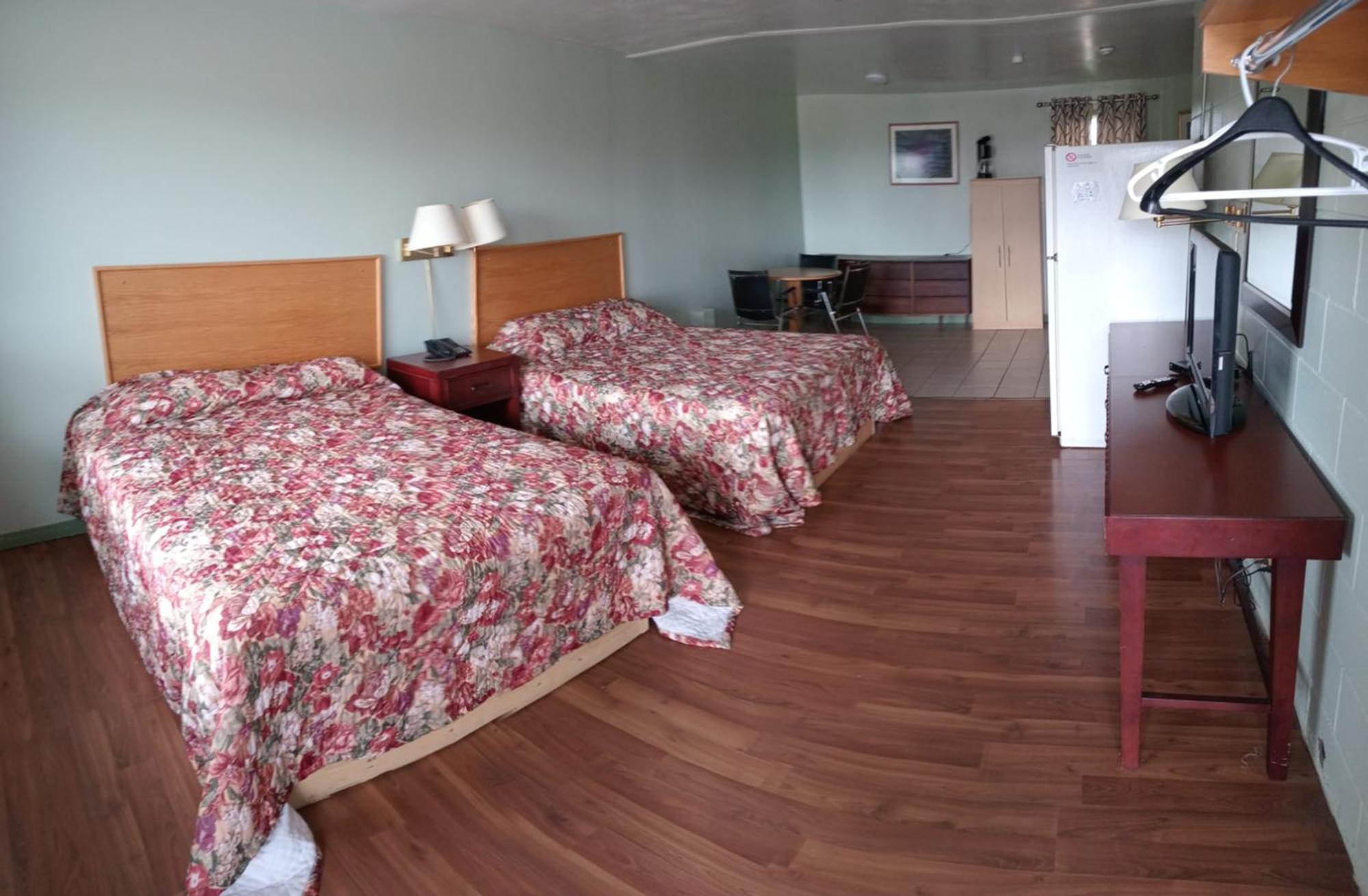 Chimo Motel Cochrane Екстер'єр фото