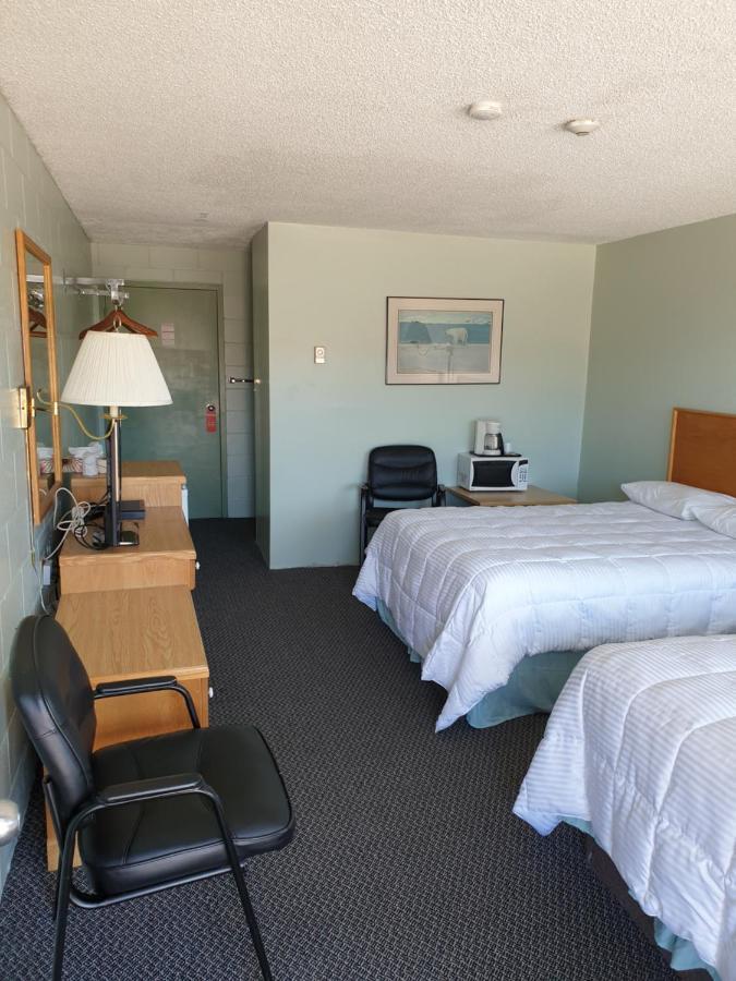 Chimo Motel Cochrane Екстер'єр фото